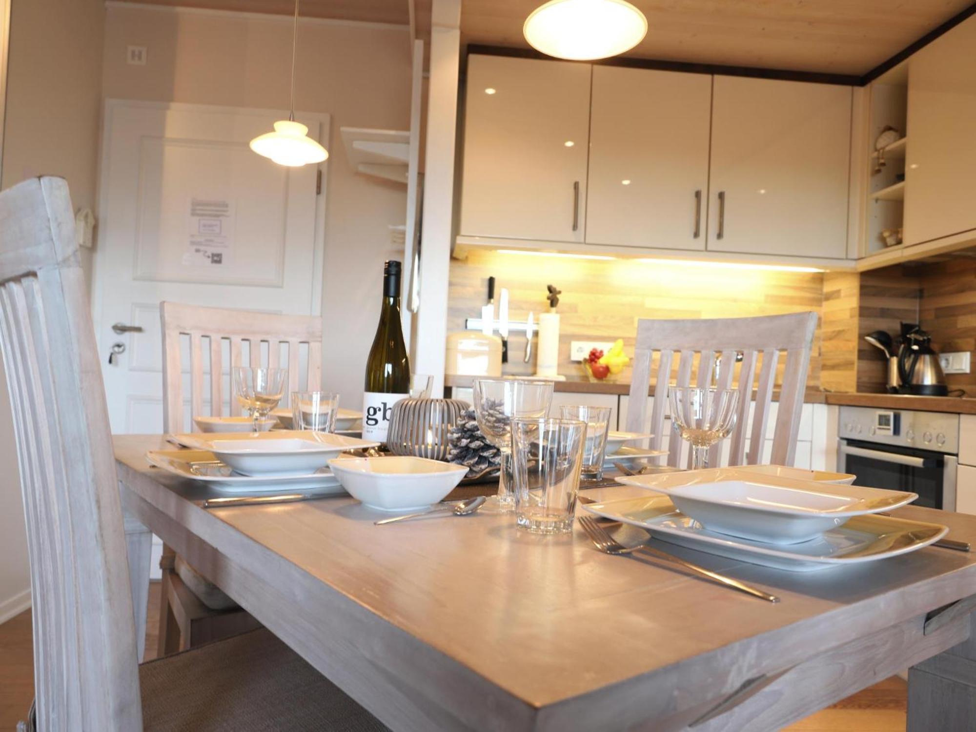 ווסטרלנד Schoenes Neues Hochwertig Renoviertes 2-Zimmer Appartement In Der 4. Etage. מראה חיצוני תמונה