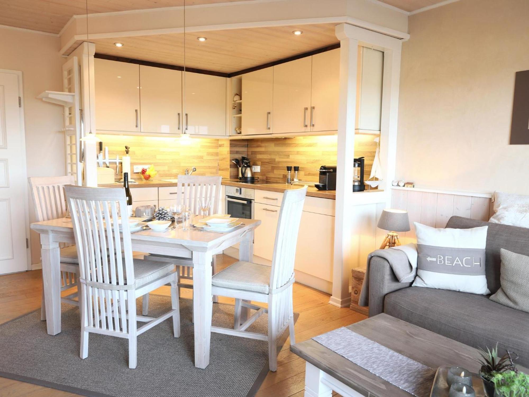 ווסטרלנד Schoenes Neues Hochwertig Renoviertes 2-Zimmer Appartement In Der 4. Etage. מראה חיצוני תמונה